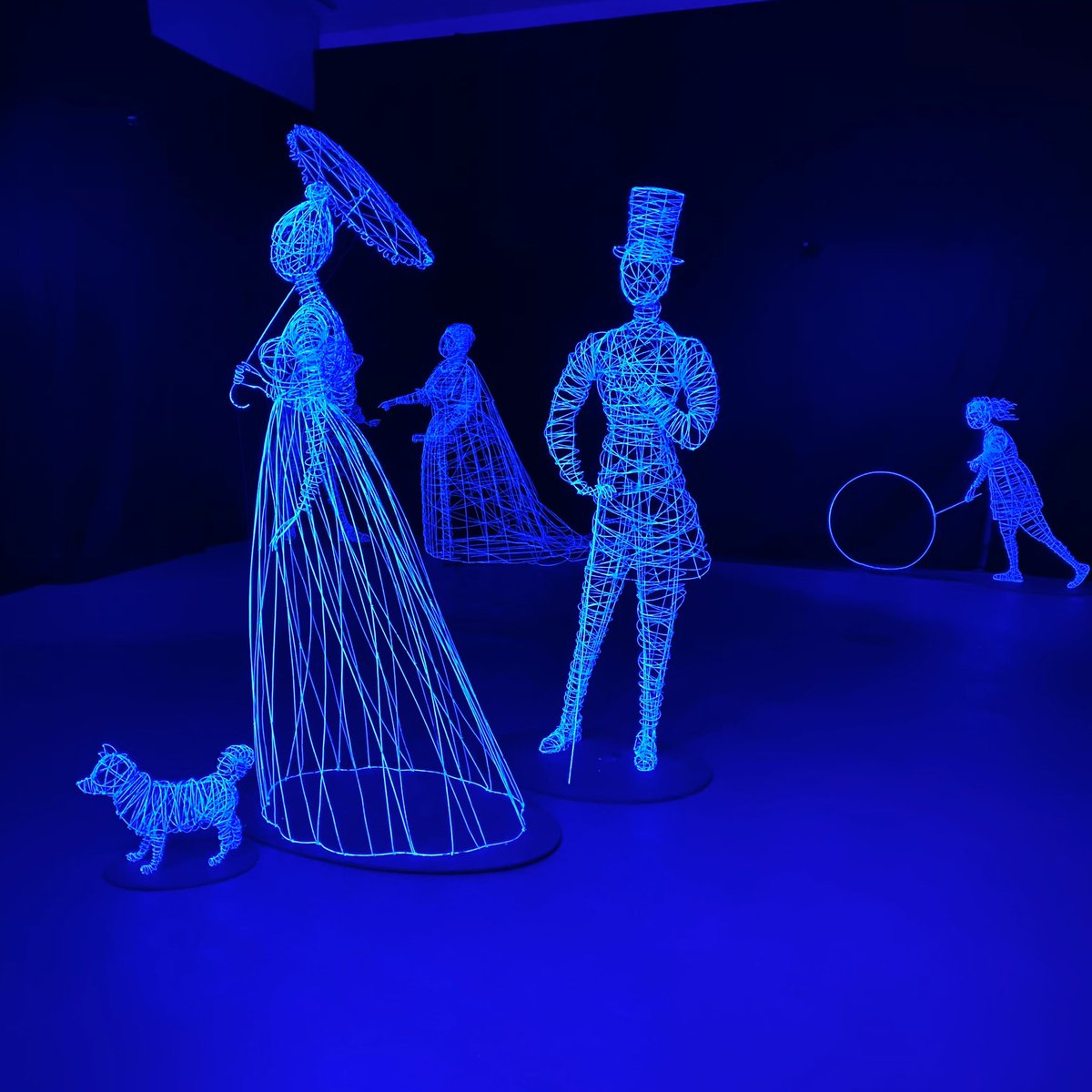 AnuIsotalo's tweet photo. Vielä 12.1. asti: Alexander Reichsteinin näyttely Ajan myötä. @Aeleksaender #taidemuseo #Veturitalli #Salonkaupunki #VisitSalo https://t.co/07H3yVtdHE
