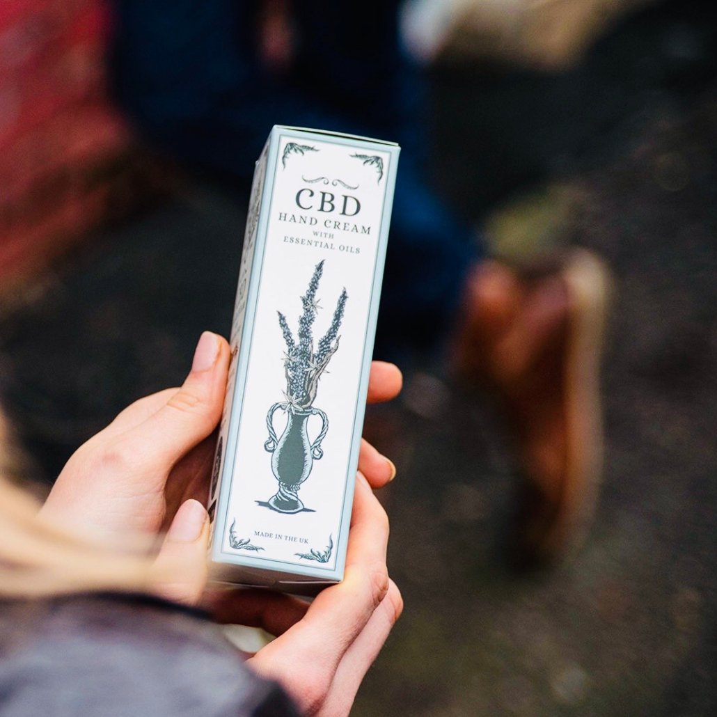 FarmCBD's tweet photo. Start the new year off with something new. This luxurious hand cream from Green Stem’s CBD skincare collection is fortified with nourishing essential oils to leave your skin smooth, soft and sensationally supple.

#farmcbd #GreenStemCBD #itworksforme
#CBD #CBDshop #cbdproducts https://t.co/MMuJ3K6xIB