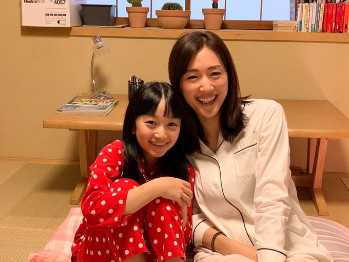 綾瀬はるかの髪型 前髪なしの画像とオーダーアレンジ方法を紹介 ドラマ映画の無料フル動画 Concerto