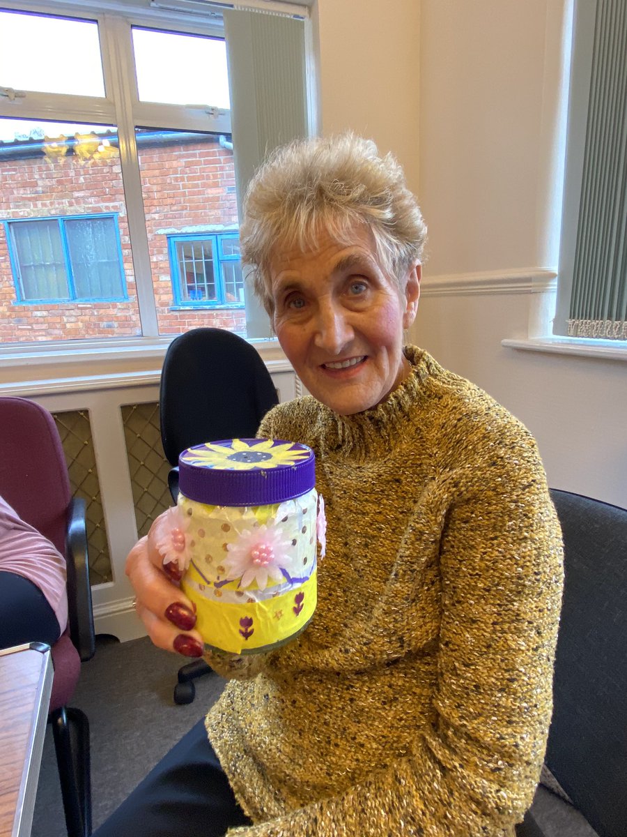 edmhss's tweet photo. Memory Jars today . Good positive memories ❤️ #EDMHSS #EveshamHour @EveshamObserver https://t.co/DGOjelLHYJ