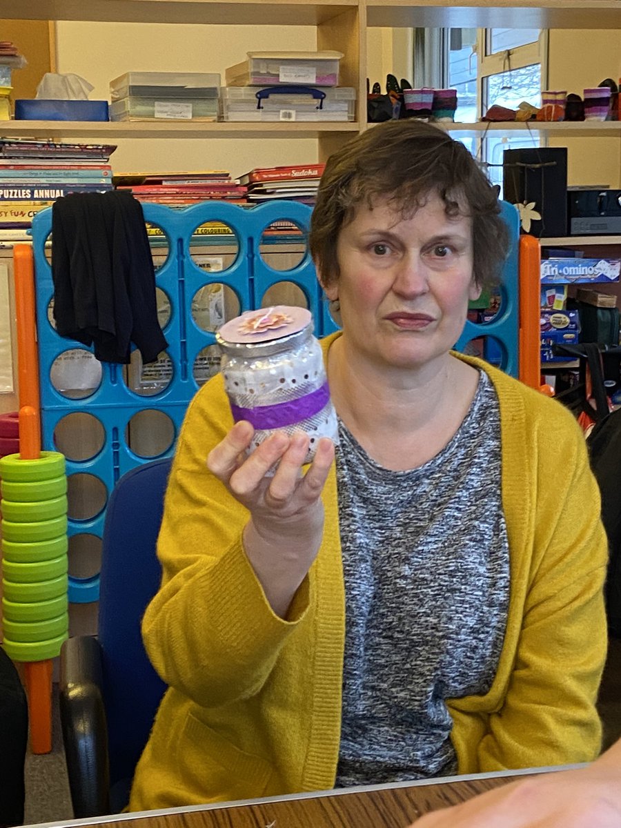 edmhss's tweet photo. Memory Jars today . Good positive memories ❤️ #EDMHSS #EveshamHour @EveshamObserver https://t.co/DGOjelLHYJ