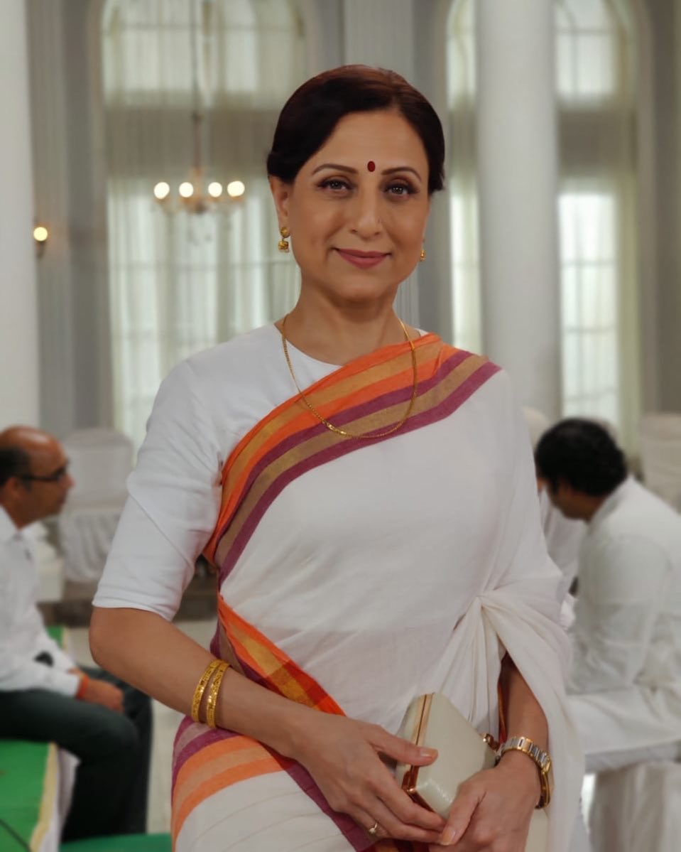 GmKishori's tweet photo. Look from the 'Charge Sheet' Don't miss it.. Streaming on @zee5
#KishoriShahaneVij #WebSeries #AvailableNow #ZeeFive #Zee5 #Zee #ZeeStudios #Hindi #Evergreen #News #Entertainment #BeYou #TheKishoriShahaneVij https://t.co/Q4y9CGMJhW