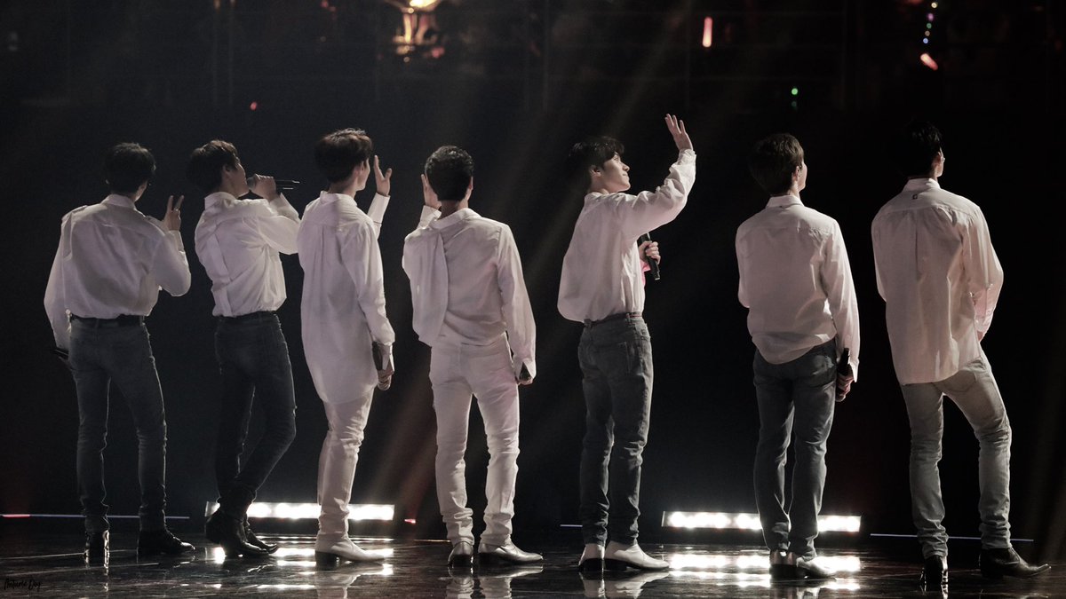 2020也要一起走下去❤️❤️❤️
#WayV #WeiShenV #威神V