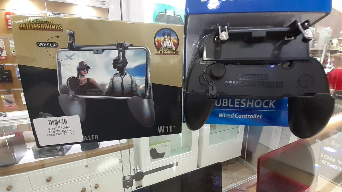 PcVitamins's tweet photo. Mobile controller 
Gaming has been made easier 
Get it for R250
And subscribe on our YouTube  channel at PC Vitamins https://t.co/nlHeOsZn0N