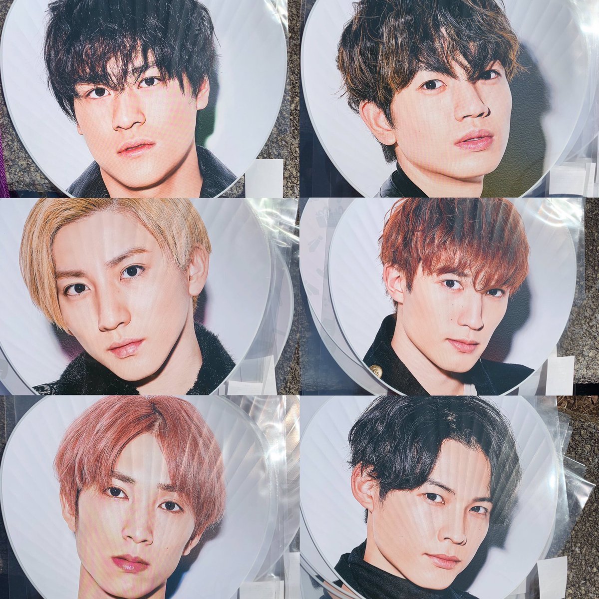 arashi_123_123's tweet photo. ジャニーズグッズプレゼント

【プレゼント内容】
カウコン うちわ 2019 2020
嵐  キンプリ King &amp; Prince SixTONES /Snow Man  Hey! Say! JUMP

ポスター
CD  DVD10点

【当選人数】
20名様

【応募方法】
フォロー＆RT

【応募期限】
1月8日

ほしいプレゼントをリプしてくれた方には当選確率up！ https://t.co/hcjc292SqB