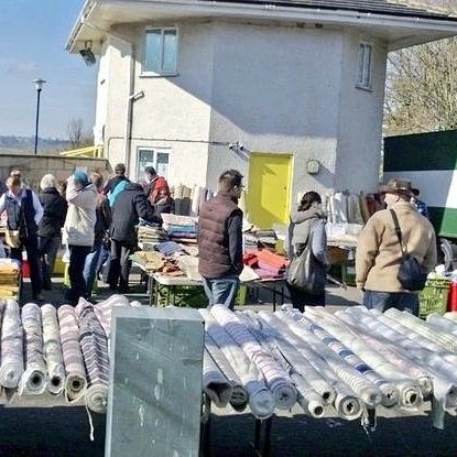 FoyandCo's tweet photo. Busy day loading for the Giant Flee Market at @BathandWest Showground Shepton Mallet this Sunday Loads of Cushions, throws &amp; #fabric #fleamarket #Sheptonflea #sheptonmallet @Sheptonflea https://t.co/UK9XtNOwMP