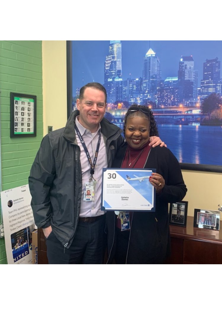 Celebrating one of the best! ⁦<a href="/OpheliaDames/">Ophelia Dames</a>⁩ on her 30th Milestone Anniversary!   Thanks for all you do!  On to 2020 🙏🏻#Winningthelines. ⁦@jacquikey⁩ ⁦<a href="/weareunited/">We Are United</a>⁩ ⁦<a href="/LouFarinaccio/">Lou Farinaccio</a>⁩