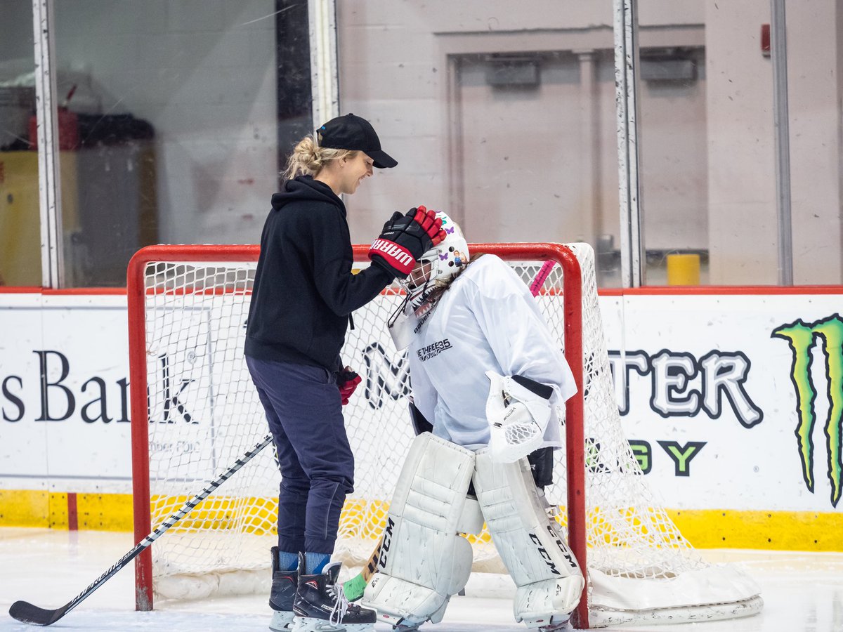 OneThree35Goal's tweet photo. NOW ANNOUNCING: Winter #sNOwGOAL camp shooters
ππ₯
@PWHPA @AlexaGruschow & @EllieDeCaprio ! They are intense, but at least they apologize for head shots! #onethree35 #goalie #hockeycamp #hitmewithyourbestshot #procoaches #proshooters πΈ: @AshleyIntile ; @michelle_jay3 https://t.co/hh1ikWf7Qh