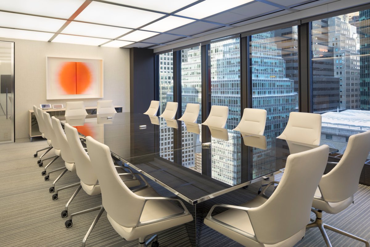 StructureTone's tweet photo. With a focus on #collaboration & #teamwork, each of Centerbridge Partners' office floors consists of #openworkstations, breakout areas, & support spaces. Not to mention the spectacular views of the city skyline and Central Park. #STOamazingspaces #NYC https://t.co/IC3Jvrf1FL