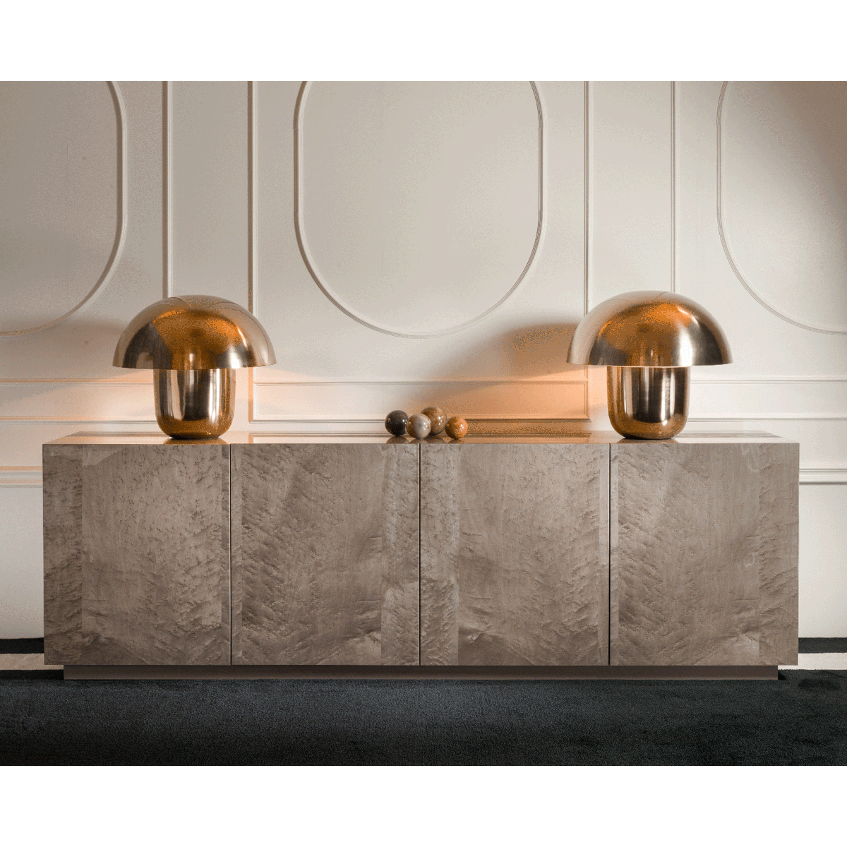 Passerini_com's tweet photo. In love with the wavy reflections of this beautiful veneer #sideboard. Customizable and delivered to your door. 
https://t.co/XLlAHZtNVa

#interiordesign #homedecor #luxuryfurniture #furnituredesign #luxury #palmbeach #floridadesign #floridainteriordesigner #floridahomes https://t.co/zpWBHyJVBf