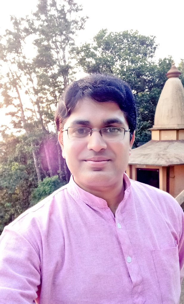 ProfSRK's tweet photo. At #DevimaneGhat today evening, on the way to #Sirsi in #UttaraKannada Dist. Devimane Ghat is a High altitude village, like Hill Station, located at Sirsi along Western Ghats. Nice, Cool, Quite, Calm Place.
#IncredibleIndia @CTRavi_BJP @tourismgoi @incredibleindia @KarnatakaWorld https://t.co/d5y6Mv0TsR