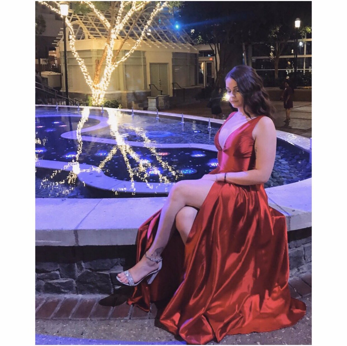 maurakagel's tweet photo. Take you down another level and get you dancing with the devil💃🏻 #NewDecadeWhoDis
https://t.co/2wtF9Jqyil https://t.co/vo15yiIVK3