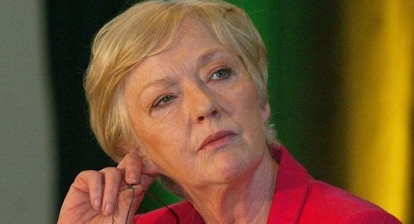 Very Sad News. A broadcasting once off. R.I.P. #Marian x.com/RadioTodayIE/s…