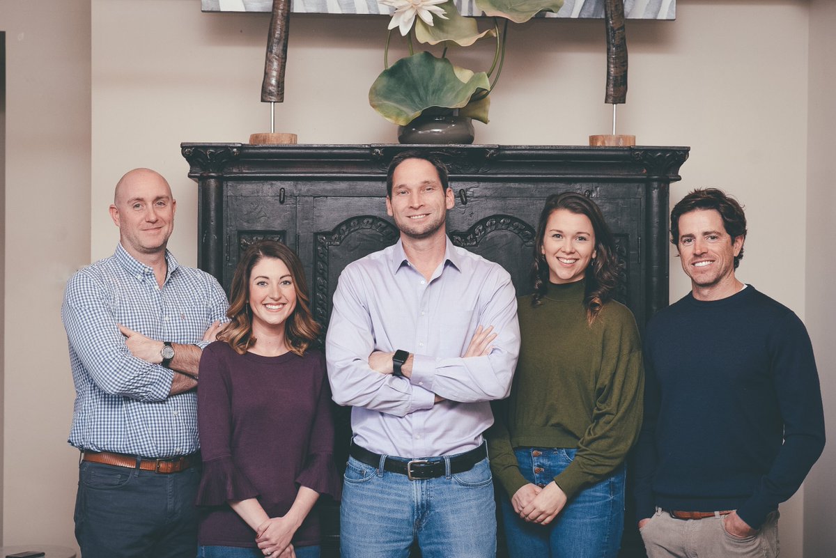 Right_Gift's tweet photo. Happy New Year from the RightGift team 🎉 We're looking forward to making an even larger impact in 2020. Tell us what your goals are! 👇 

#newyears #givinggoals #charitablegiving #nonprofit #charity #wishlists #nonprofitlife #fundraising #nonprofitfundraiser #donations https://t.co/MlHIgFd9sl
