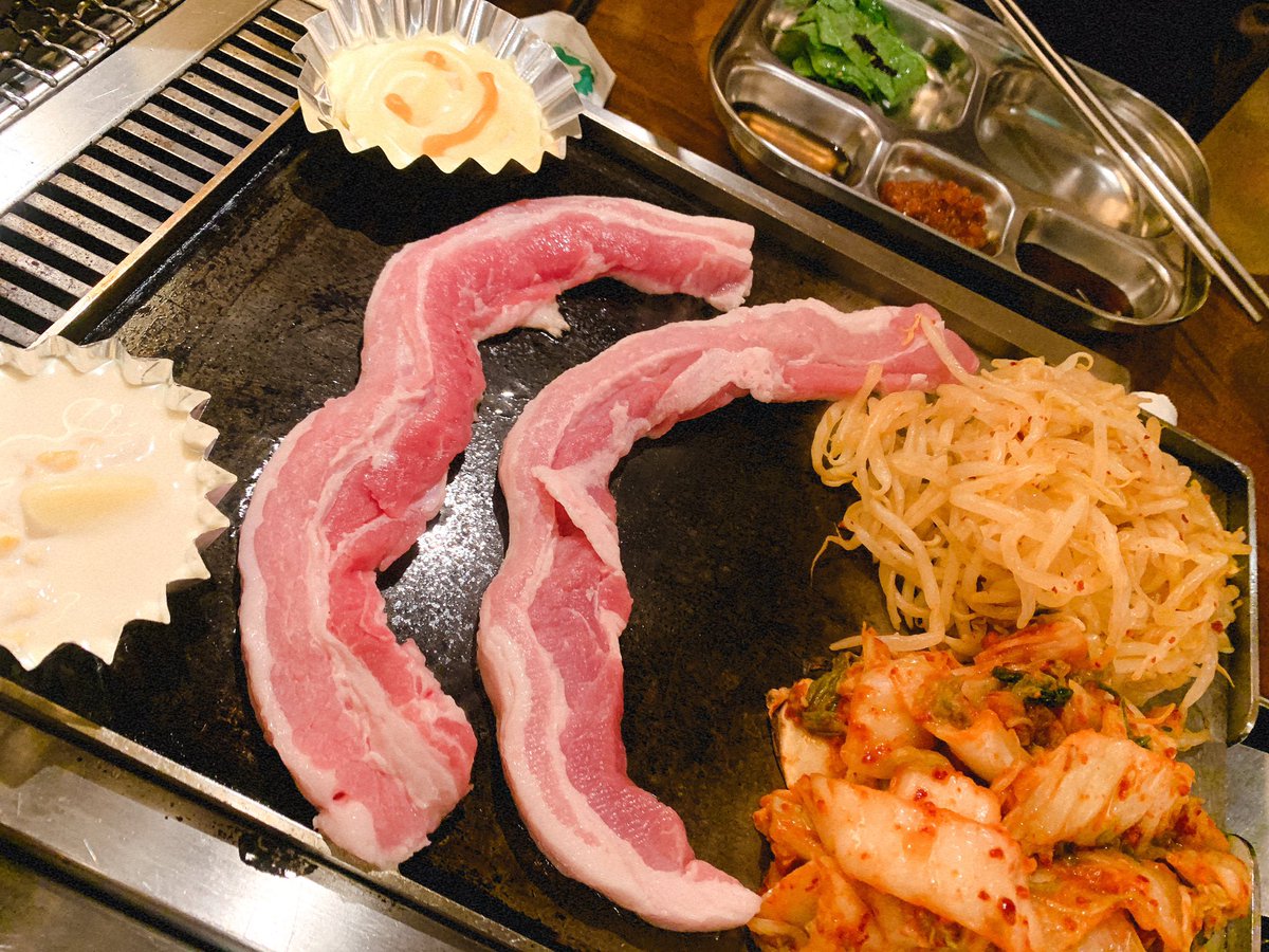 みさ 名古屋でのアイドル時代のメンバーとおにくたべてきた たのちかった 年だから円のコースだった 安すぎる 店員さんも優しくてとてもよかった ベジテジや サムギョプサル 名古屋