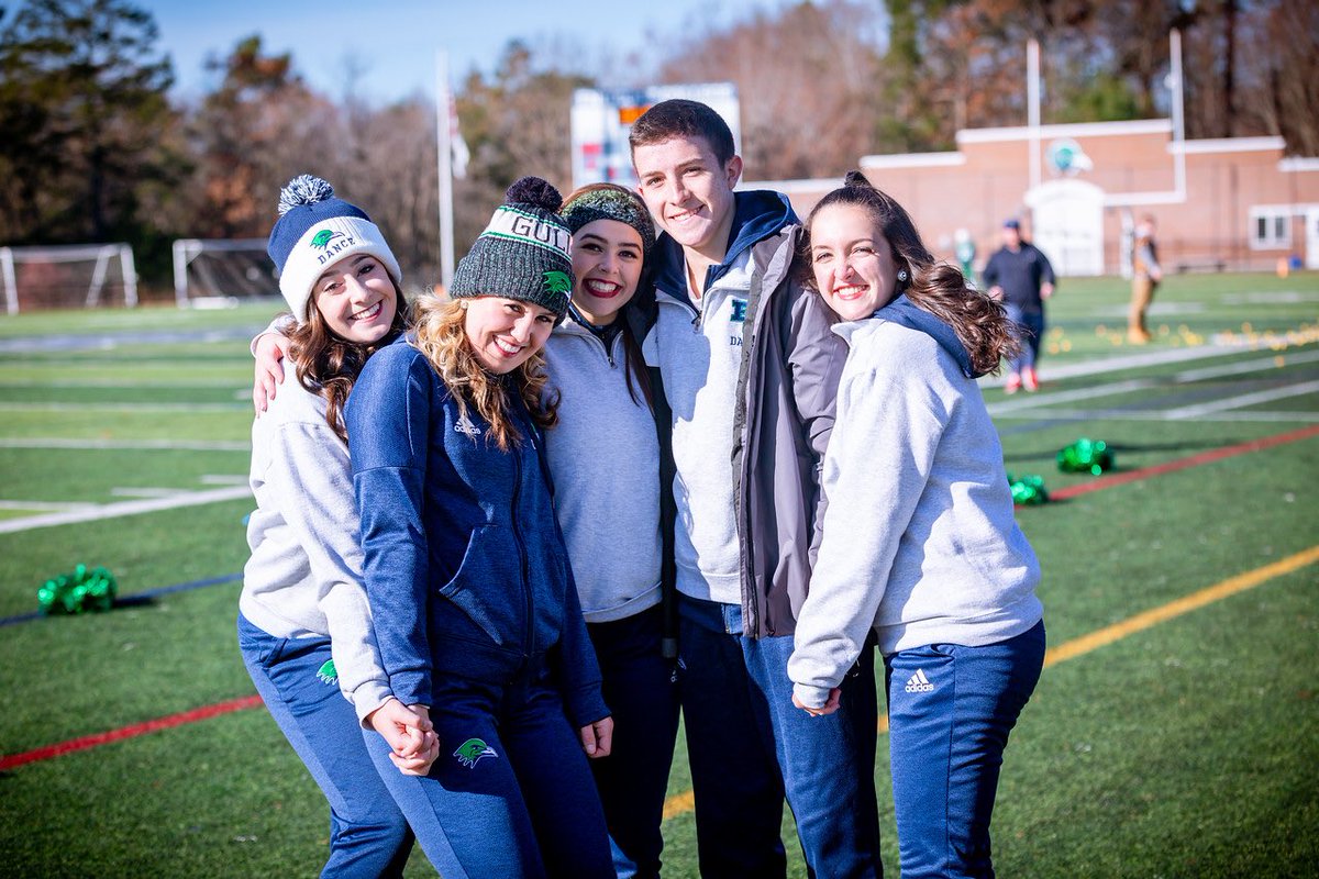 DanceEC's tweet photo. Get me back to my Gull friends 🙌🏻 PC: @NickGracePhoto #nattysSZN https://t.co/XDitVQlsPJ