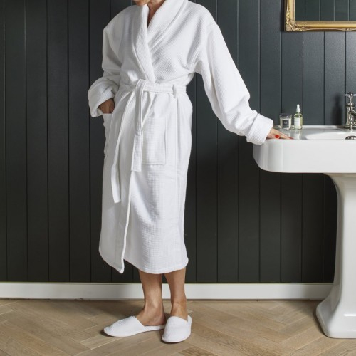 FCCHospitality's tweet photo. With the holiday season coming to close now's the time to start thinking about refreshing your linens for the spring season. Our small team of experts are here to help you make all the right choices when it comes to your hotel linens
#boutiquehotel #hotelbedlinen https://t.co/z5rHtA1Kwn