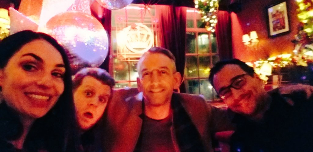 designsbyVLA's tweet photo. Fancy meeting you here! Met up with a few friends from home for some drinks in Amsterdam.   Ya know... like ya do. #MeetMeInAmsterdam #Amsterdam2020 #RedLightDistrict https://t.co/n4aOMJJyVS