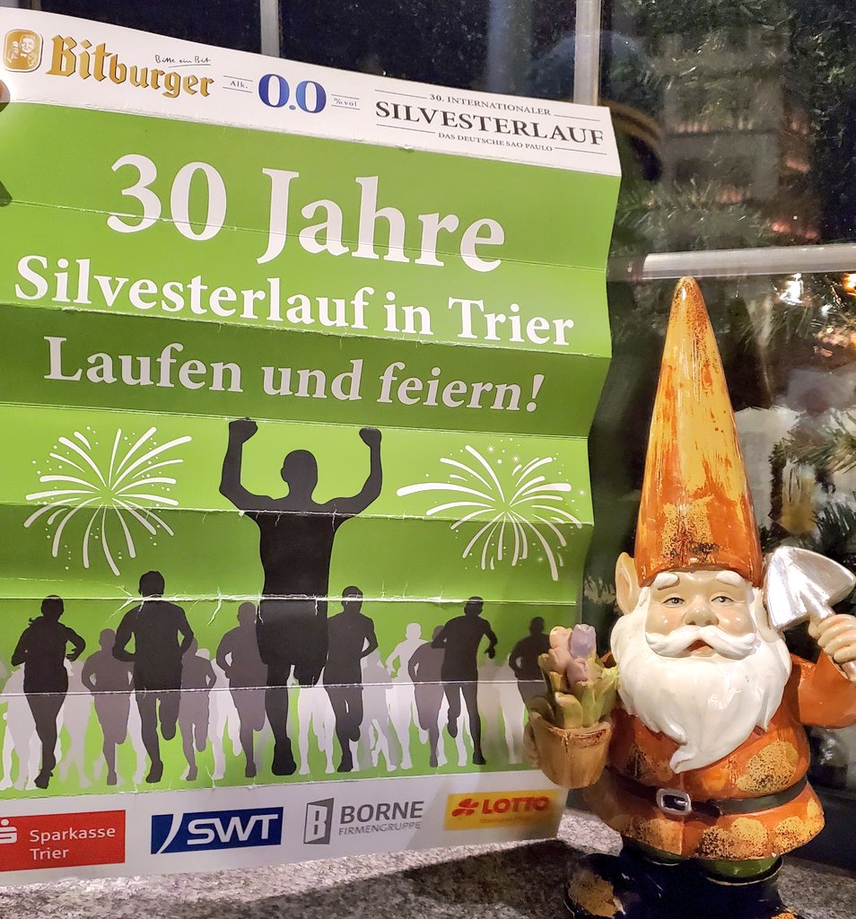 GnomeRuss's tweet photo. #Trier #Germany has a fun New Year's tradition - a @Bitburger #marathon through town. If I joined I would still be running by next New Year's Eve, so instead I listened to the live music and cheered on the runners from the sidelines. https://t.co/ZygoYvleSz