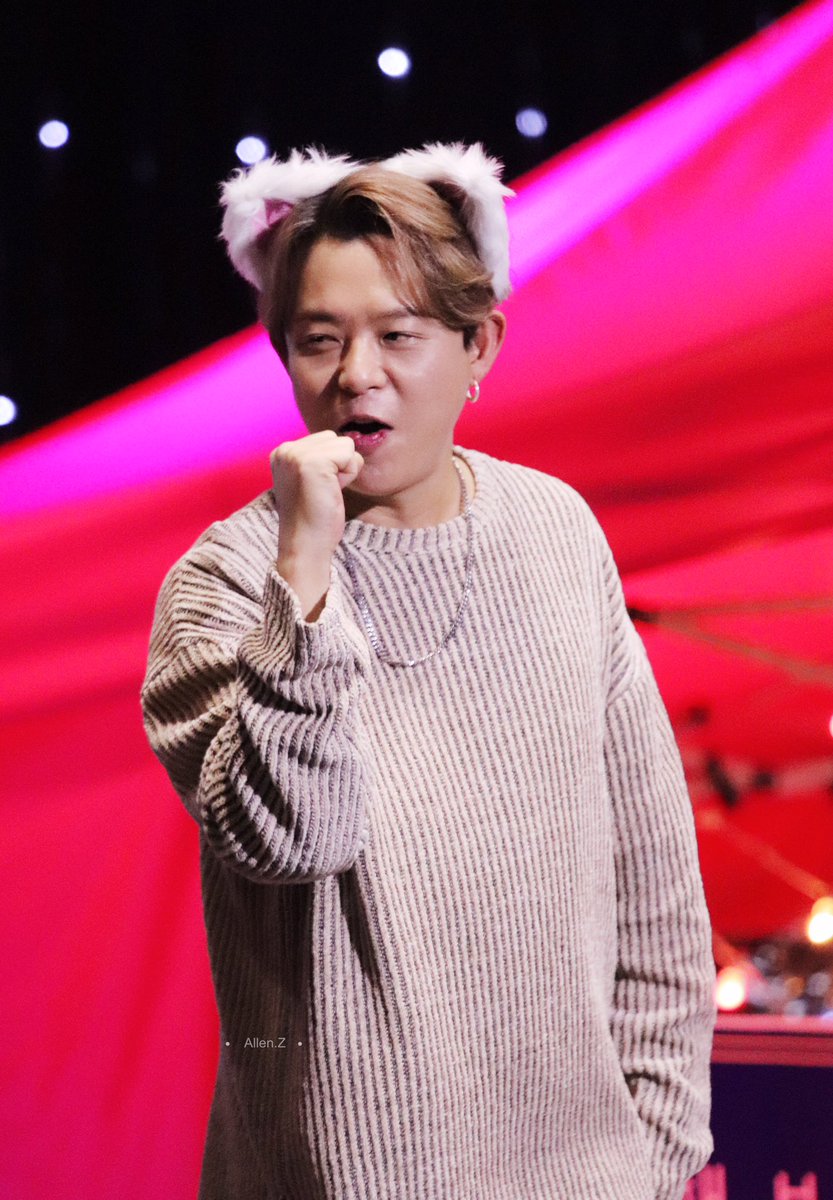 allenzhang231's tweet photo. 12.29 Tony

#토니안 #tonyan 
#랜선탈출콘서트 #talklive https://t.co/DNyRIo6wlx