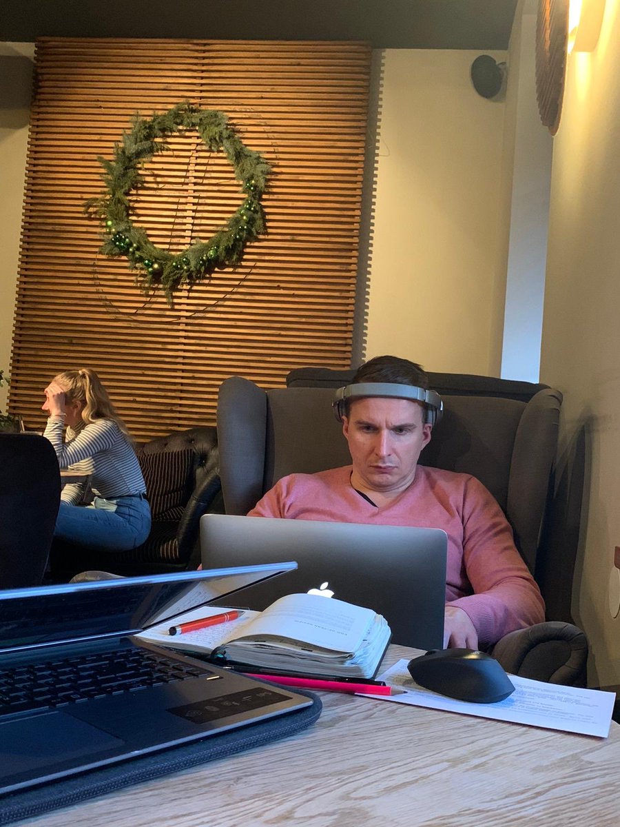 bencb on Twitter: "My girlfriend says I always look so angry when I work. I have no idea what she means. https://t.co/HkBxcRujdr" / Twitter