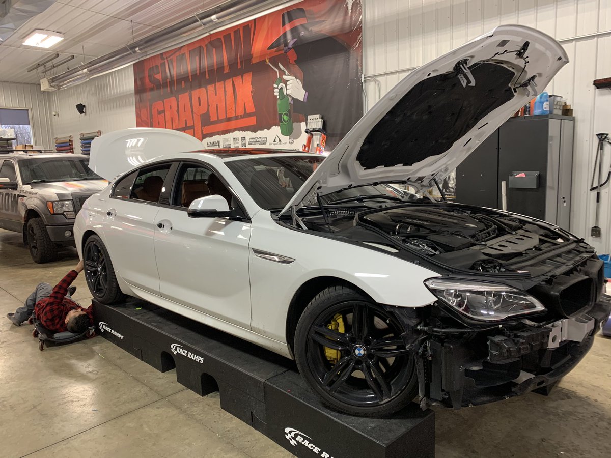 shadowwraps's tweet photo. @KennyKennyMoe3 ⚡️⚡️dropped off his 650i for a color change wrap!  We are doing final prep work before we start the wrap!  🏈#colorchangewrap #carwrap #shadowgraphix #paintisdead https://t.co/SvlW21zbLx