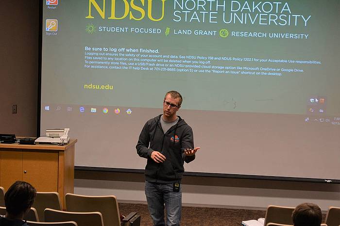 MikeKesslerPhD's tweet image. The NDSU computer science department hosted several regional computing professionals for Computer Science Education Week.  #GoBisonComputerScience
ndsu.edu/news/view/deta…