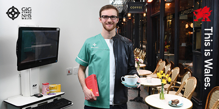 Great to see a record number of pharmacists choosing to train in Wales. Pharmacists increasingly play an important role in providing advice and treatment in communities, GP practices and hospitals. #TrainWorkLive @HEIW_NHS

ow.ly/x8jf50xLA8Y