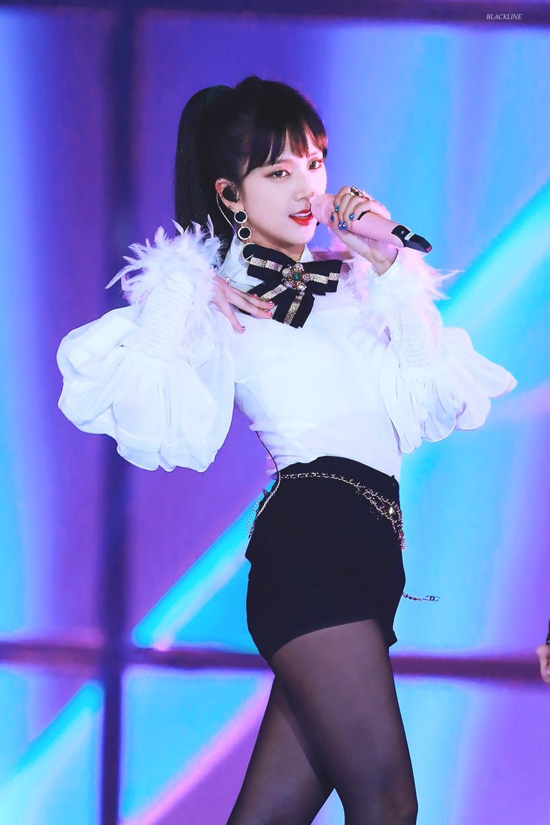 BLACKPINK ジス ENSToP-U4AEGcRA.jpg