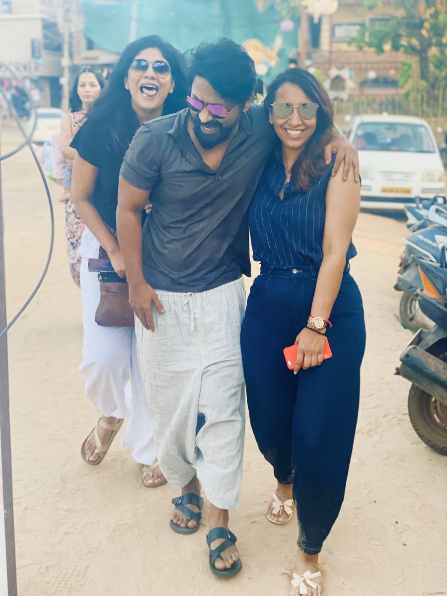 Actor_Krishna's tweet photo. Looks like we r not done celebrating 😎😎😎😎😎Happy new year from Goa with people I love @pushpaignatius  and #AnuVardhan .... candid photography by @vishnu_dir https://t.co/Fki95VNuHZ