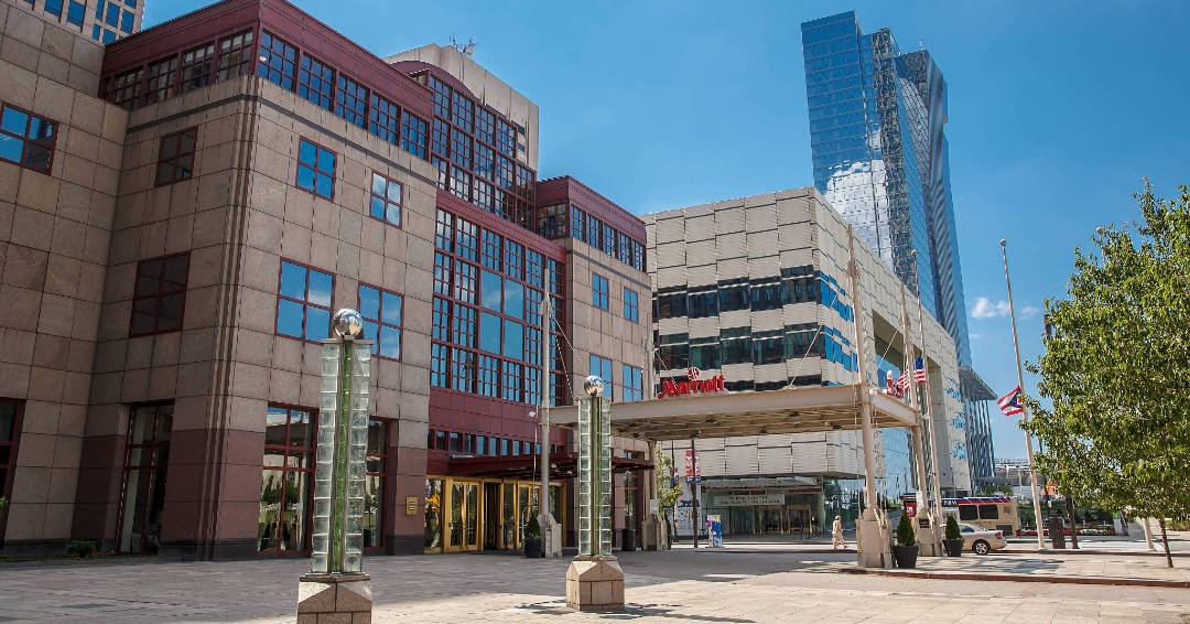 Be Safe &amp; Save big at Cleveland Marriott Downtown at Key Tower for Cleveland Winter Beerfest! Group Rates available until midnight tonight! Make your reservations today! ow.ly/mKOT50xLMDF