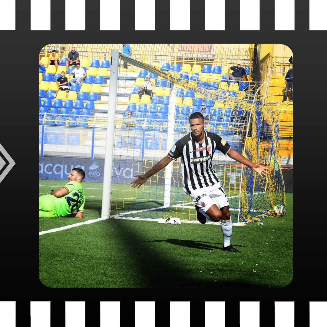 Lega_B's tweet photo. π¬ FILM DEL CAMPIONATO #SerieBKT 2019-2020 (girone dβandata)
π 4^ GIORNATA
πΈβ¨ Moments
βΆ1β£ #CRECRO @USCremonese che batte il @FcCrotoneOff
βΆ2β£ #TRASAL @OfficialUSS1919 che sale al secondo posto
βΆ3β£ #JSTASC vittoria sontuosa dell'@ascolicalciofc https://t.co/FEdOtqMBqn