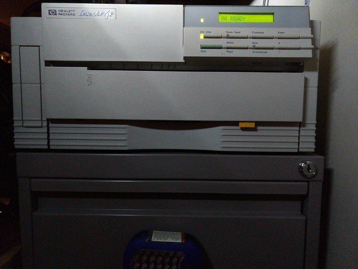 jeffskogstad's tweet photo. 1996: Brother Bob at my PC and HP LaserJet 4P. My 80s printers (Okimate 10 thermal &amp; Epson dot matrix) were replaced by the 4P. Newer printers come &amp; go, but the 4P is bulletproof. Considering what it cost in 1994, I'm happy to say I still use it to this day. #ThrowbackThursday https://t.co/20t21OZt9b