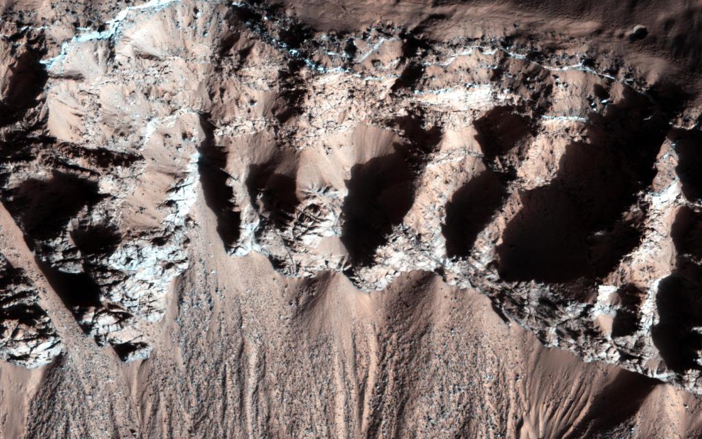 🤖 Sci-fi writer Isaac Asimov coined the term "robotics." Today would have been his 100th birthday, so celebrate with this image of Asimov Crater on Mars: go.nasa.gov/2ZKnLR7
📲 His 1983 <a href="/NASA_Langley/">NASA Langley Research Center</a> lectures on the impact of science on society (PDF): go.nasa.gov/2ZKnMVb