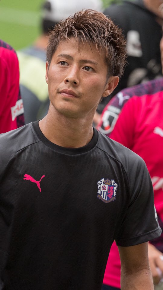Going Pa Twitter 天真爛漫だった10代 背追い込みすぎた代 そして30代 サッカー選手 柿谷曜一朗の集大成を見せてほしい T Co Znl4rplhul Twitter