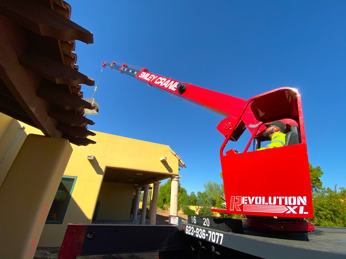 Happy New Year from us at Smiley Lifting Solutions!