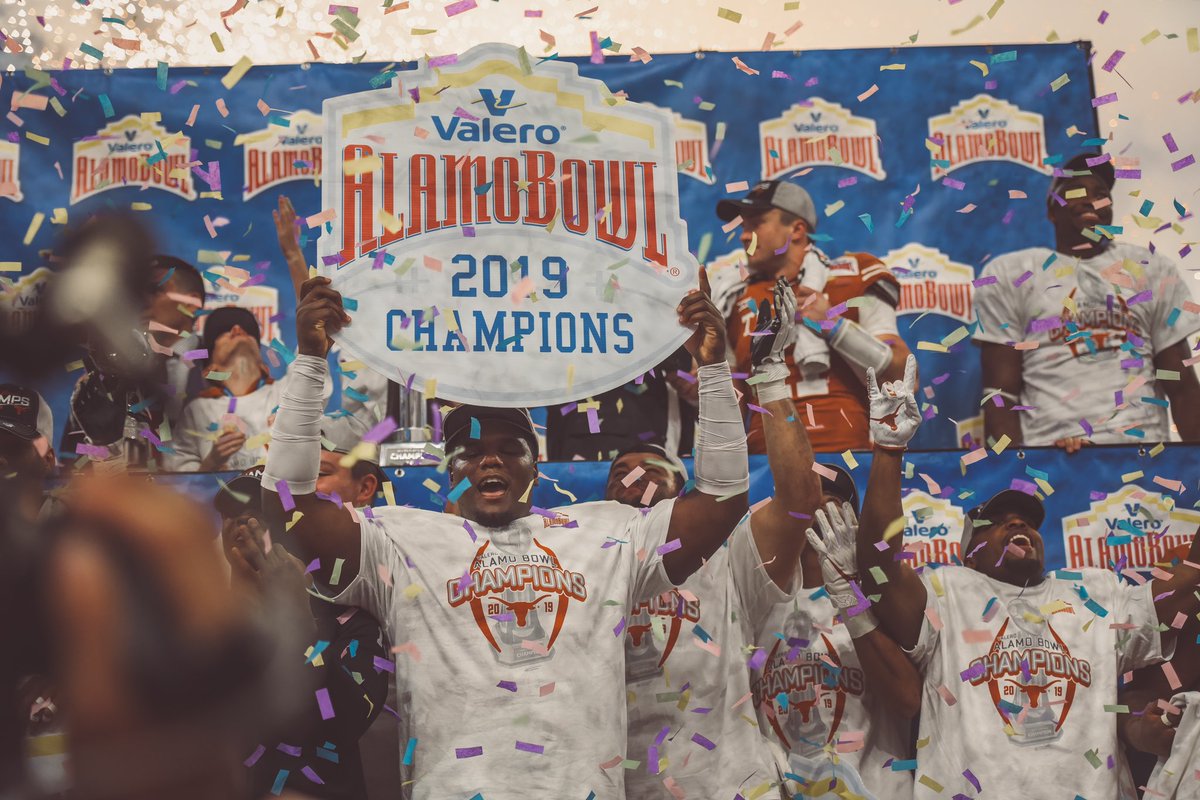 TexasLonghorns's tweet photo. Thank y'all for celebrating with us.

#HookEm | #CelebrateTexas https://t.co/AzfCyOIjaN