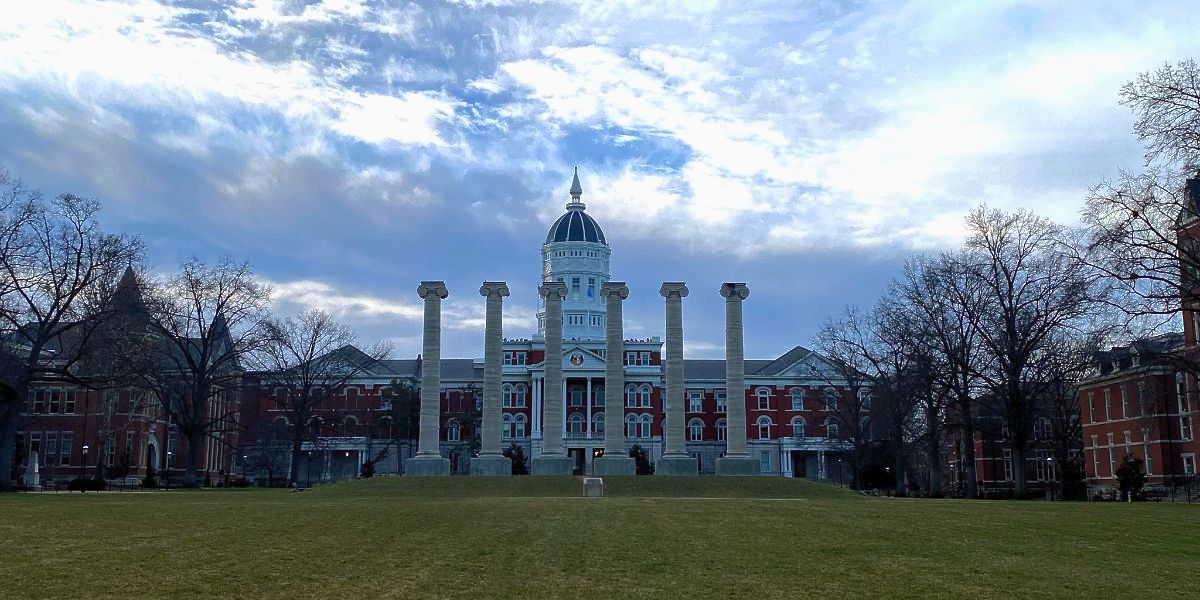 The #Mizzou campus is open once again after the holidays. It may look empty, but we're ready to kick off 2020 with everything we've got! 🐯