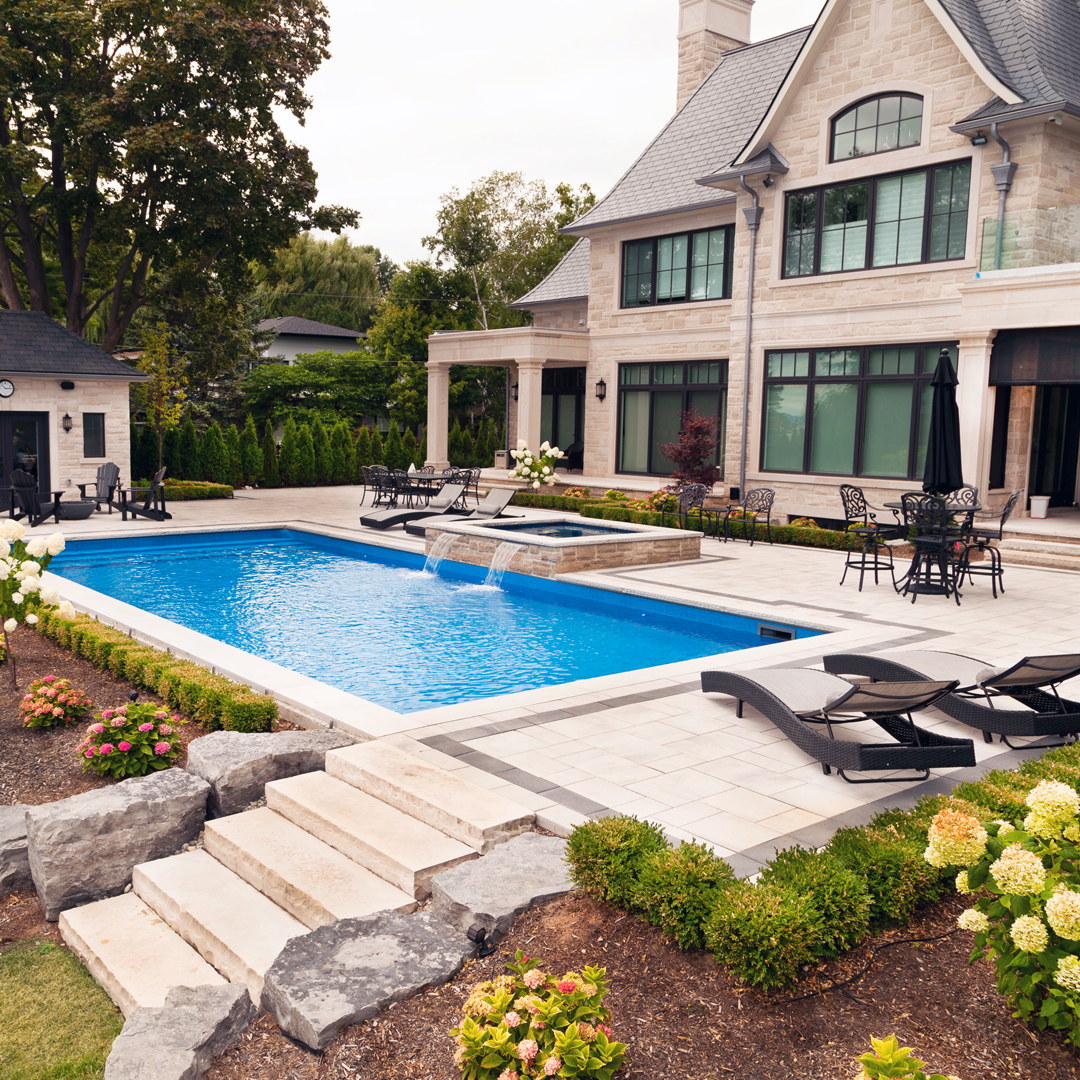 _PioneerPools's tweet photo. The Fattore Backyard Is Spectacular!

Who wouldn’t want to look out at this beautiful lake everyday?! The special features of the Fattore backyard are endless, just like their view 🌅

See 📷 &amp; Learn More About The Fattore Backyard ⬇️
https://t.co/duUzSmd9Nv https://t.co/s4YToGmn0R