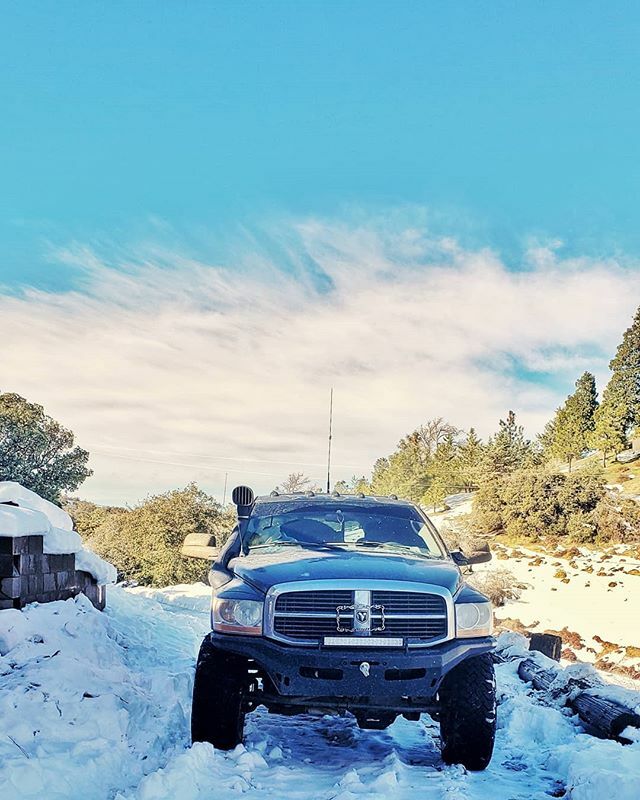 Blk_Wgn's tweet photo. A lot melted off since breaking the trail on Sat but it was still beautiful .
.
.
.
.
#goexploreusa #Falkenspotting #americanadventurist #familyoffthemap #fullsizeoverland #racelinewheels #fullsizeoffroad #Falkentire #falkenoverlandtrip #falkenwildpeak #… https://t.co/ojhXNAs5Ry https://t.co/NiVLN9NUNE