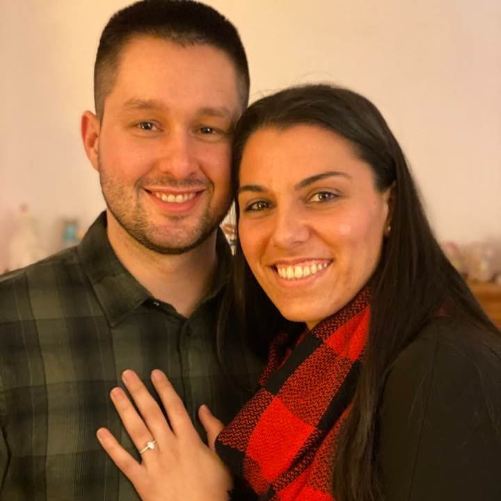 Congratulations to the newly engaged couple - Jeff and Lindsay! Proud parents - Tim Drew, Cobb Hill Project Manager, and his lovely wife Deb.

What a wonderful way to start the new year 😊

#ToTheHappyCouple #HappyEngagement #Congratulations #ProudFamily