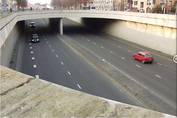 fietsprofessor's tweet photo. Radical change is possible. 

The mistake to let cars dominate space is not easily fixed.
But our cities can heal from the inflicted wounds.

Wishing all cities willpower, consistency &amp; courage in 2020s!

~Catharijnesingel, Utrecht https://t.co/3NQgGMaPC2