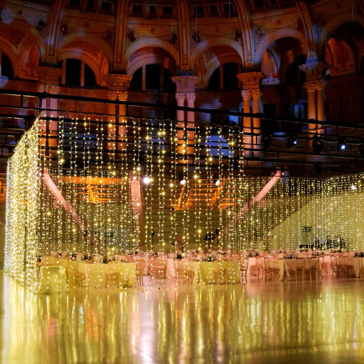 albaudiovisuals's tweet image. Cena de Navidad en MNAC. Sencillez, profesionalidad y buen gusto. Guirnaldas, iluminación y sonido. 

Christmas dinner at MNAC. Simplicity, professionalism and good taste. Garlands, lighting &amp;amp; sound.

#barcelona #lightingevent #Christmas #eventsservices