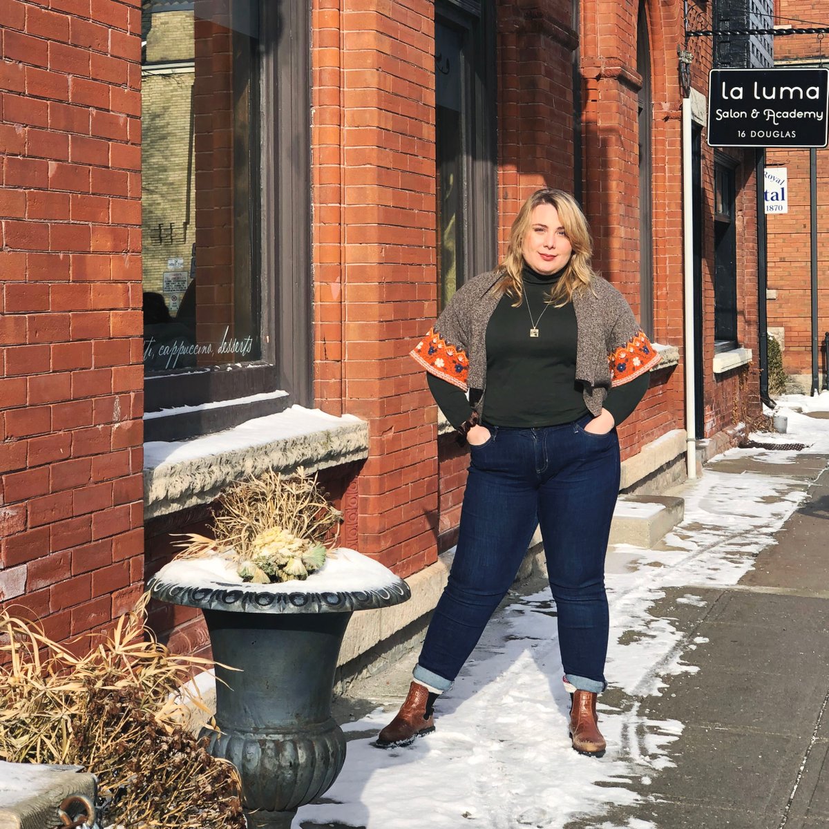 redbrickguelph's tweet photo. Introducing the newest member of the #RedBrickCafe #Management team! Skye is taking over as our new #EventCoordinator, and she's excited to lead the next chapter in Red Brick's #event #programming. For events and #functions, reach out to Skye at events@redbrickcafe.ca! https://t.co/4h5Zx6cKbC