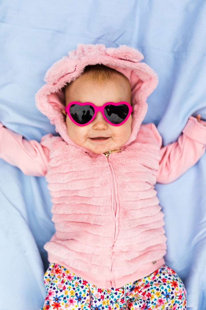 Starting the new year with love shining from the inside out. 💗 Shop this style on the website. bit.ly/34O0DTx #Babiators #LivingTheBabiatorsLife