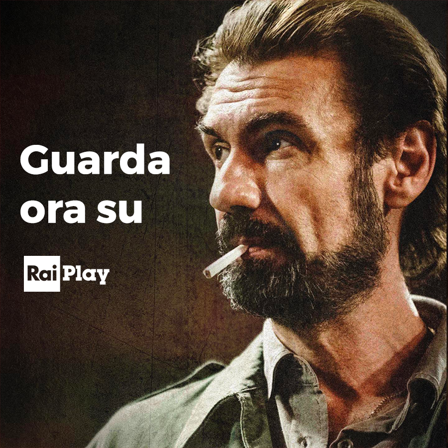 RaiPlay's tweet photo. «A che serve vivere, se non c'è il coraggio di lottare?»
Il #5Gennaio 1984, #PippoFava veniva ucciso dalla mafia.
Daniele Vicari fa rivivere la sua figura nel film
#PrimaCheLaNotte" ➡️ https://t.co/qc3NoN2XrA https://t.co/OidzZBmI8k