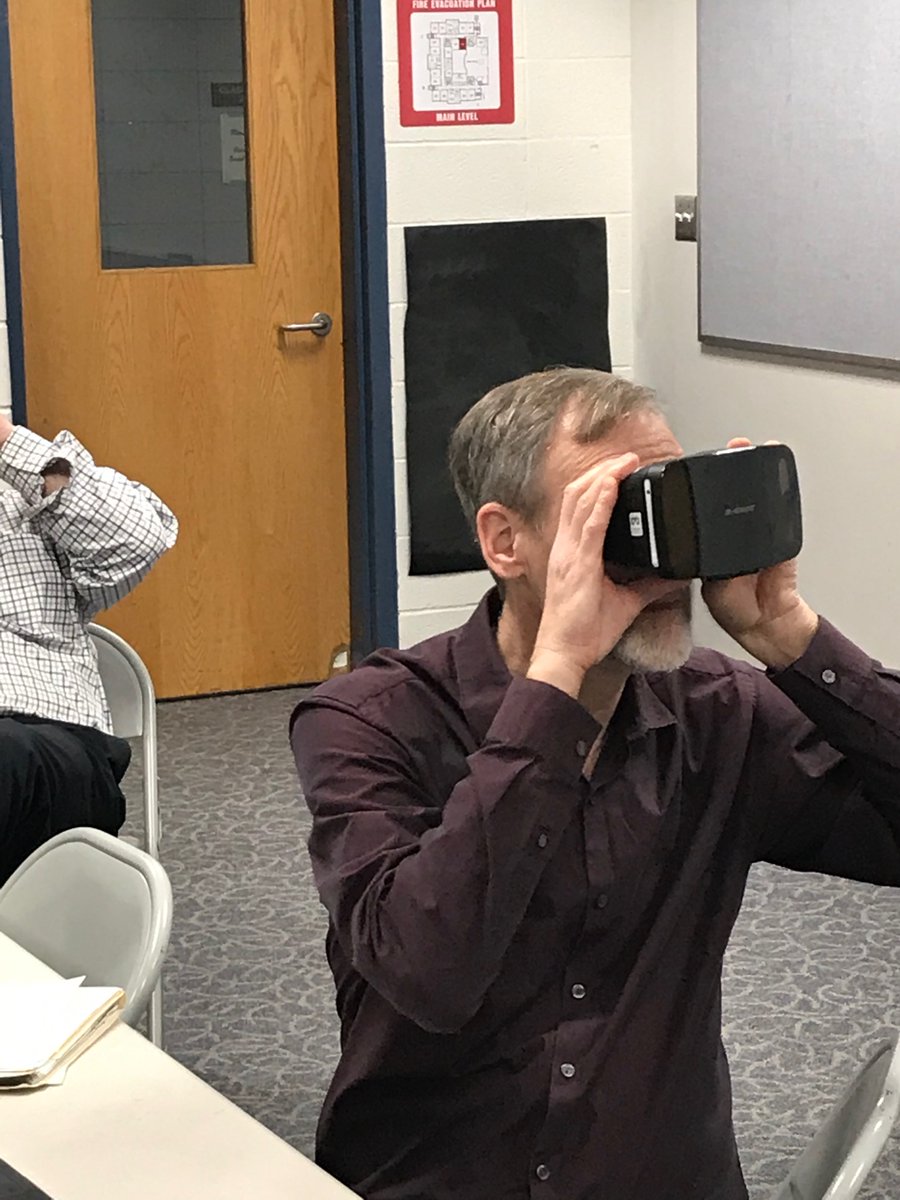 NorthMiddle1's tweet photo. Starting the new decade learning about some new technology.  We can’t wait to use our new VR goggles with our students. https://t.co/cksRN3NNiJ