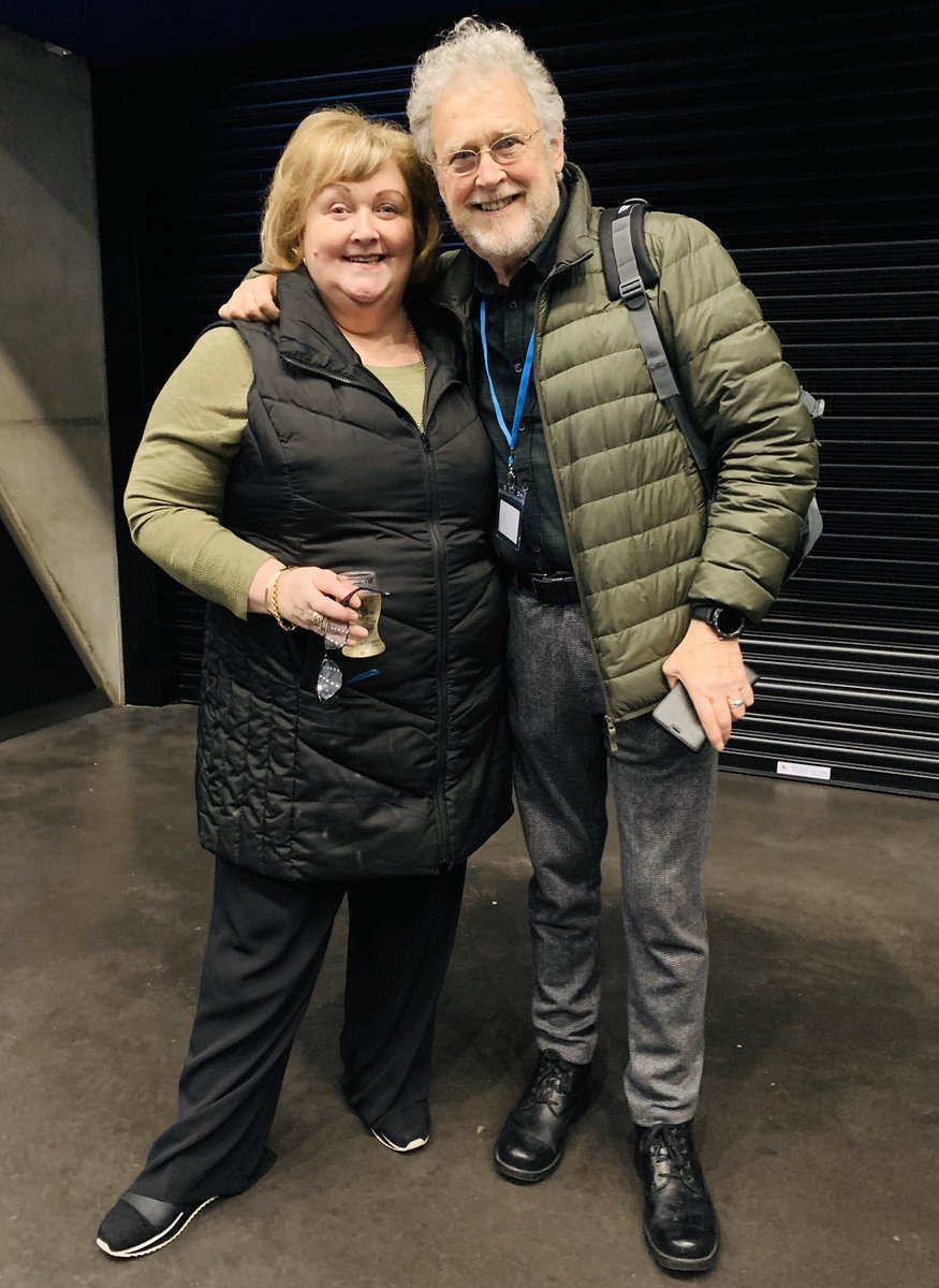 sinora58's tweet photo. Myself with the brilliant #TonyRoper on the opening night of #TheSteamie at the #TheSSEHydro ๐ญ
@TheSteamiePlay @TheSSEHydro
@KevinCMcBride https://t.co/F8AmHamXRZ