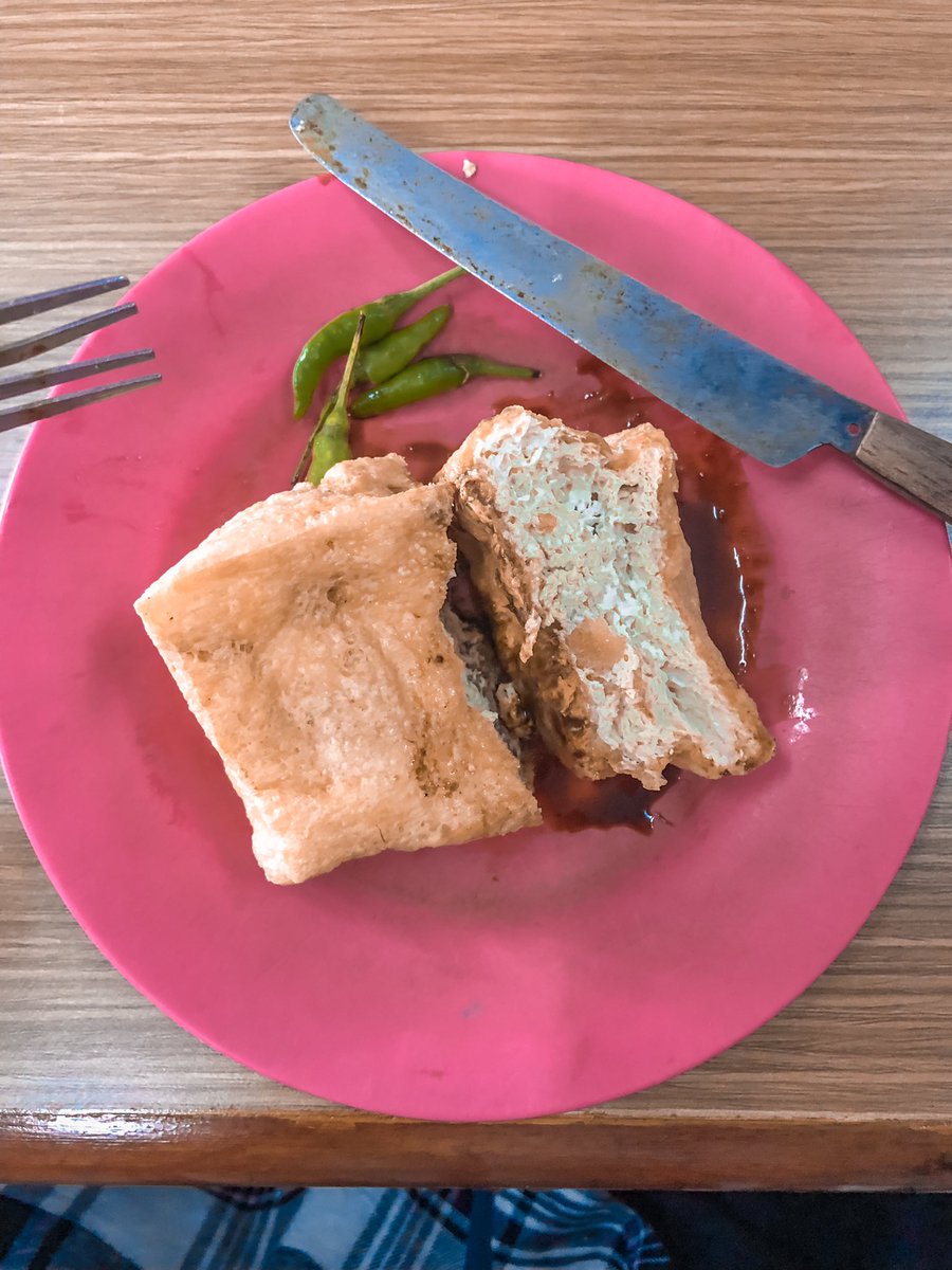 brendangelacw's tweet photo. #thingsiate
1 pecel warung sidik batu ramenya nauju, pdhl b aja
2 salmon di marinate ama teriyaki kikkoman enak
3 daging beli di hypermart uda ada bumbunya dpt 6 potong gini for 50k mayan ga si
4 tahu goreng depot 29 lawang 🥰 ada sop kambing obat enak https://t.co/aRENqBeyax