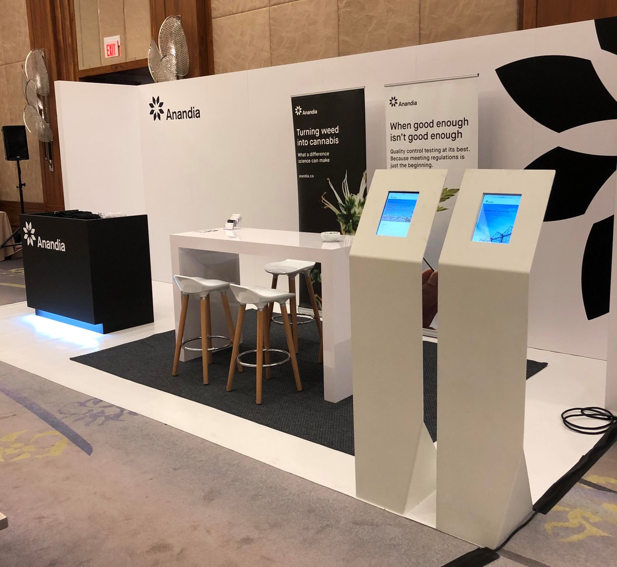 AnandiaLabs's tweet photo. To some, the number 2020 symbolizes the huge potential that life holds. Allegedly, it’s a sign that you’re on the right track personally and professionally. Another reason to look forward to seeing you at @liftandco  2020. #CannabisCommunity #cannabisculture #LiftCoExpo https://t.co/083hjapqPT